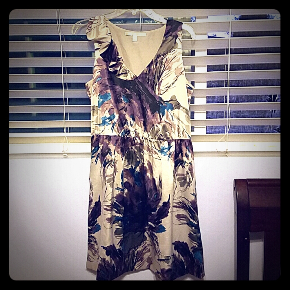 Adorable dress with pockets